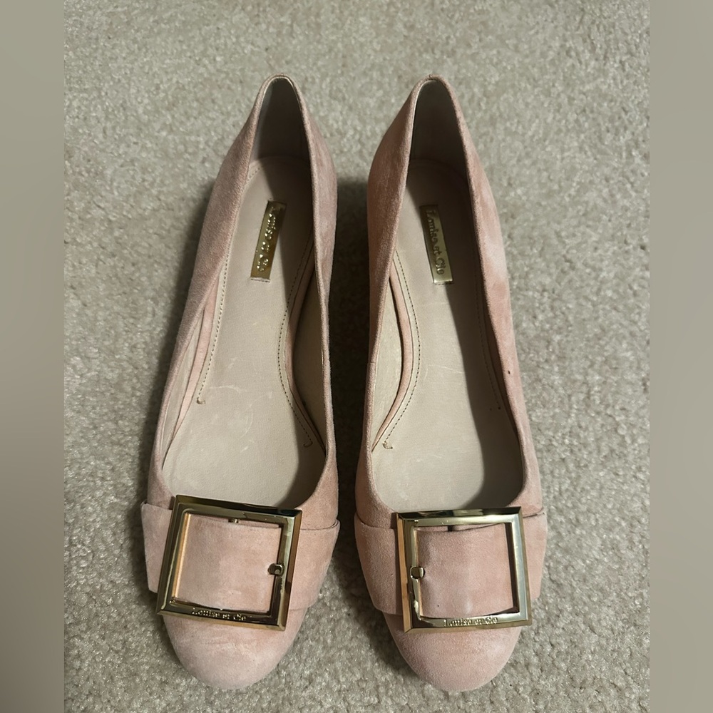 Women’s shoe size 10